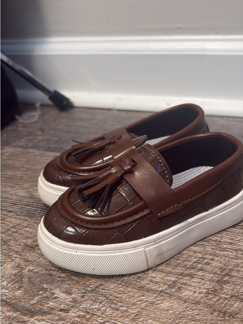 Kids Brown Tassel Loafers with White Sole